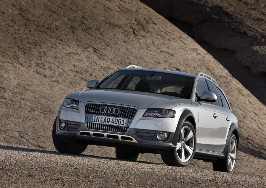  Audi A4 Allroad 2.0T Quattro (B8, 8K) 2009 года  (фото 1 из 47)